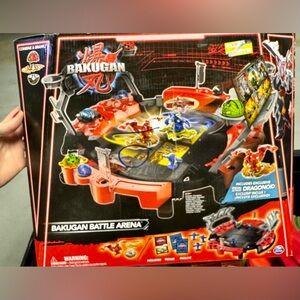 NIB Bakugan Battle Arena Playset - Red and Black